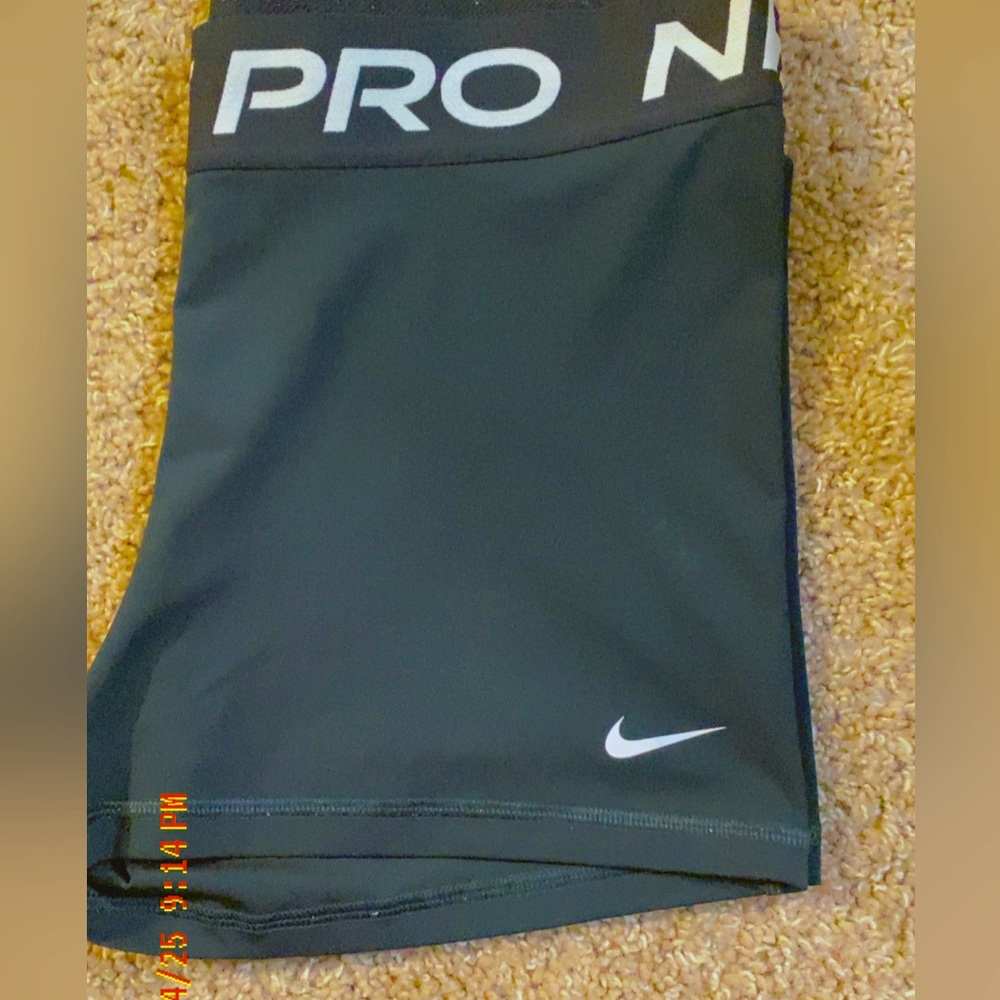 Nike sport workout shorts